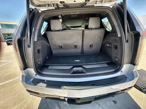 Certified 2026 Cadillac Escalade Sport w/ Touring Package AWD/4WD image 38