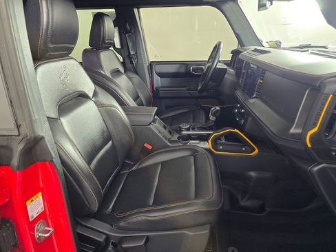 Used 2024 Ford Bronco Badlands w/ Sasquatch Package image 43