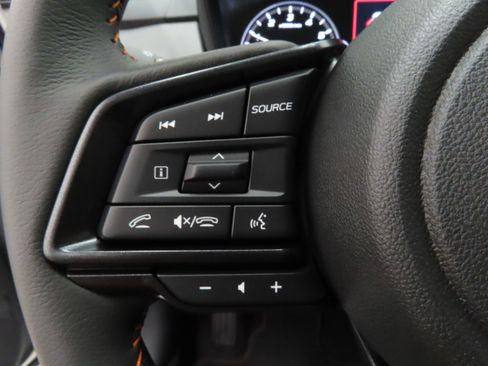 New 2025 Subaru Crosstrek 2.5i Limited w/ Crosstrek Mirror Package image 14