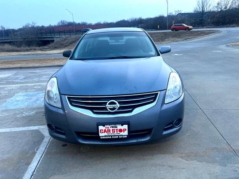 Used 2011 Nissan Altima 2.5 S image 3