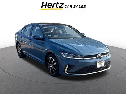 Used 2025 Volkswagen Jetta SE