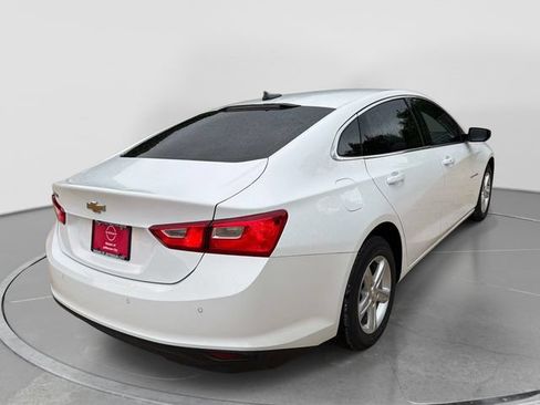 Used 2020 Chevrolet Malibu LS w/ Driver Confidence Package II FWD image 4
