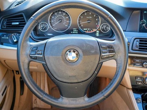 Used 2013 BMW 535i Sedan image 16