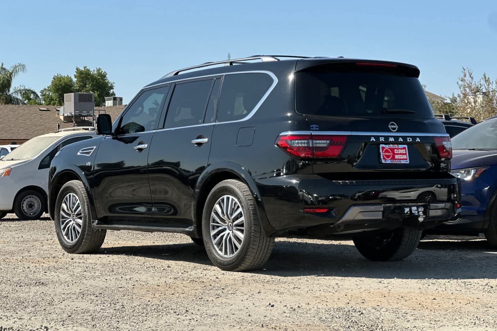 Used 2022 Nissan Armada SL AWD/4WD image 7