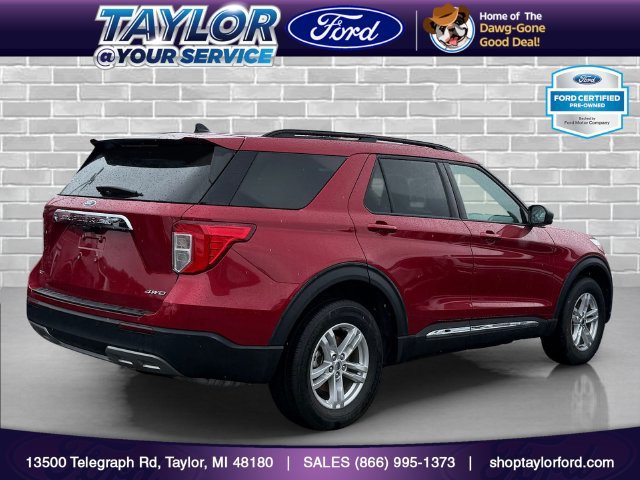 Certified 2024 Ford Explorer XLT w/ Equipment Group 202A AWD/4WD image 3