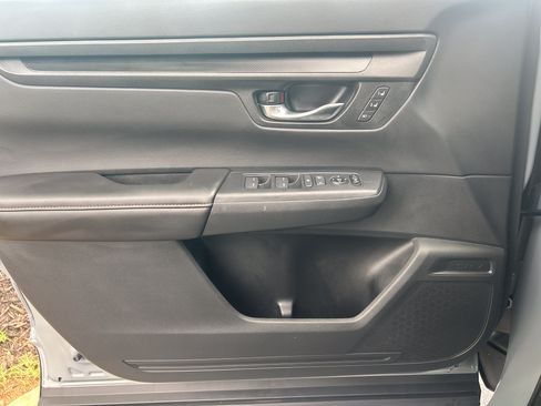 Certified 2025 Honda CR-V Sport-L image 22