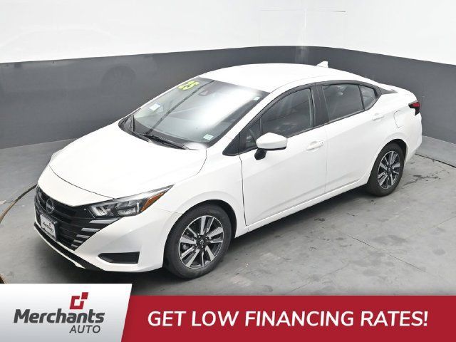 Used 2025 Nissan Versa SV FWD image 24