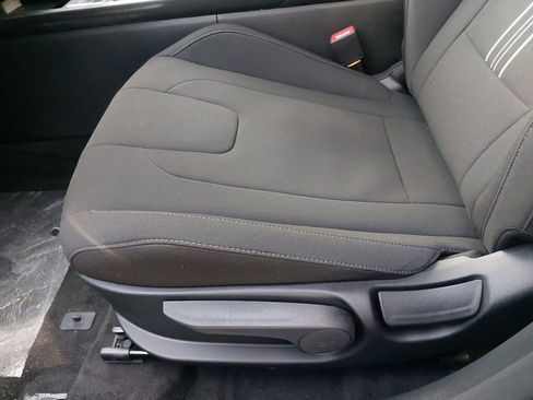 New 2025 Hyundai Elantra SEL w/ Cargo Package image 29