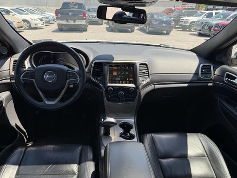 Used 2015 Jeep Grand Cherokee Limited AWD/4WD image 10