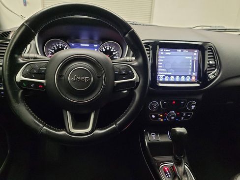 Used 2019 Jeep Compass Limited image 22