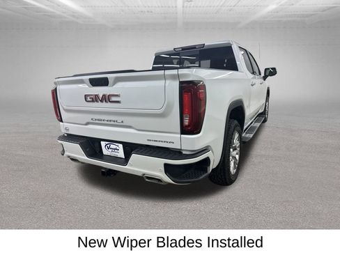 Used 2021 GMC Sierra 1500 Denali w/ Driver Alert Package II AWD/4WD image 15