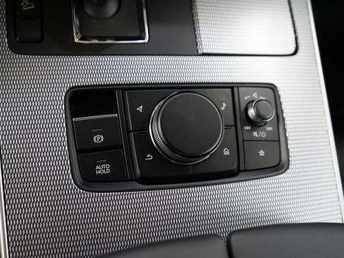 Certified 2025 MAZDA CX-70 Plug-In Hybrid w/ Premium Pkg image 25