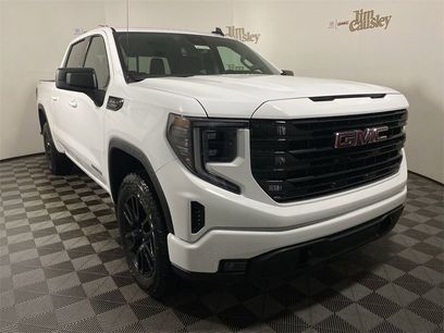 Used 2025 GMC Sierra 1500 Elevation w/ Preferred Package