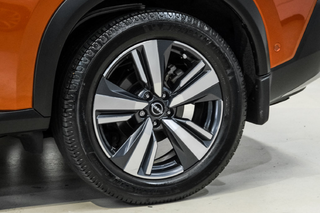 Used 2023 Nissan Rogue Platinum w/ Platinum Premium Package AWD/4WD image 54