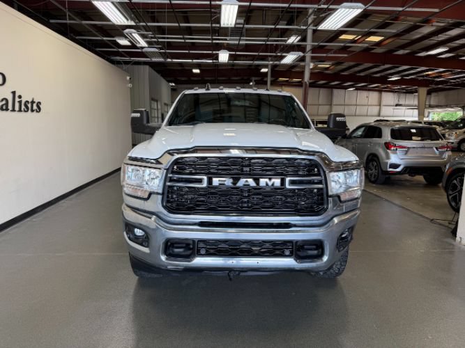Used 2023 RAM 3500 Tradesman AWD/4WD image 7
