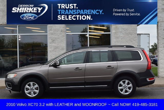 Used 2010 Volvo XC70 3.2 AWD/4WD image 2