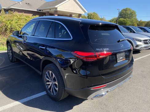 Used 2026 Mercedes-Benz GLC 300 4MATIC image 5