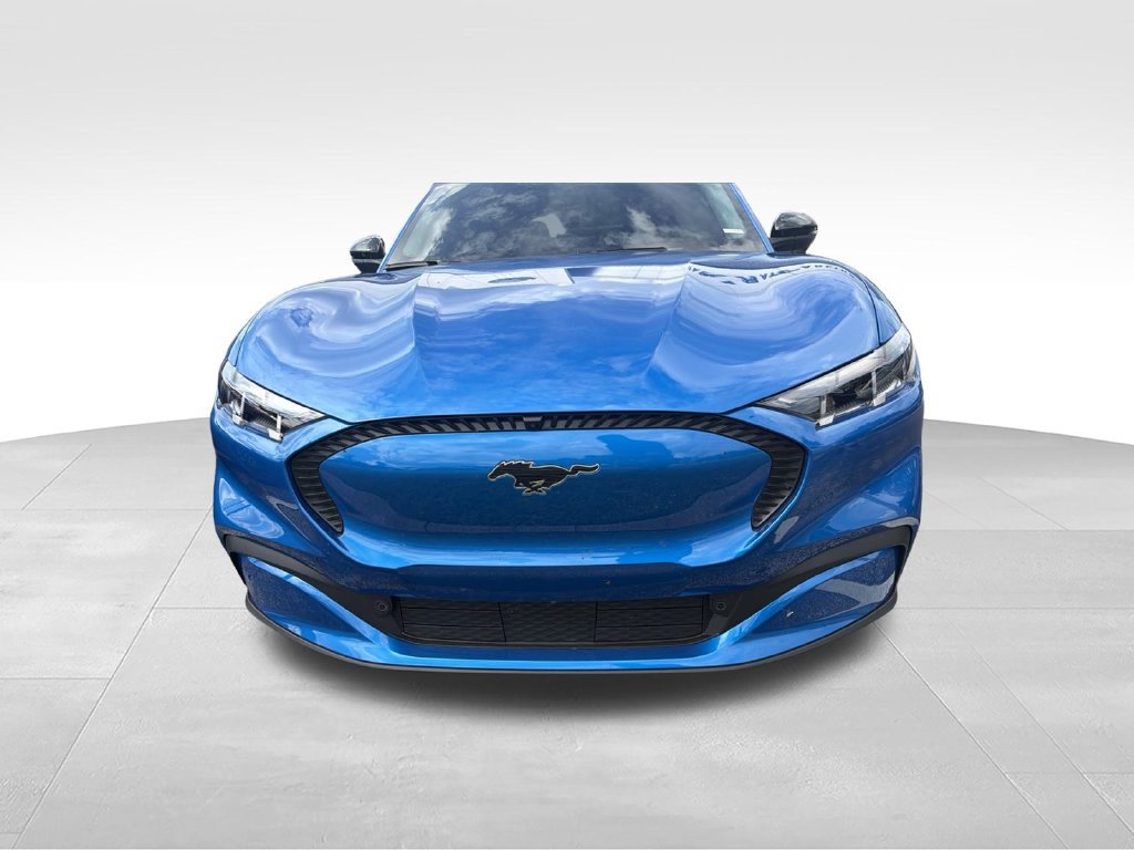 Used 2025 Ford Mustang Mach-E Select RWD image 2