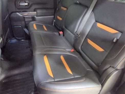 Used 2022 GMC Sierra 2500 AT4 w/ AT4 Preferred Package image 25