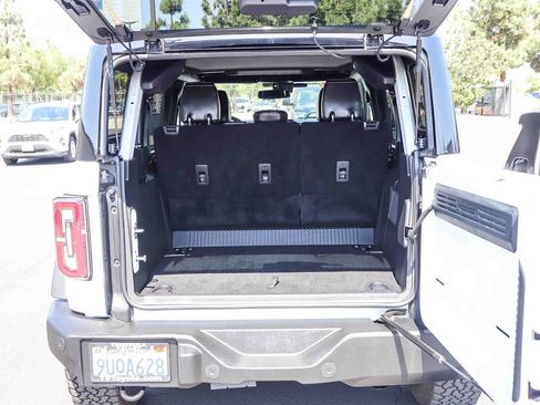 Used 2025 Ford Bronco Outer Banks AWD/4WD image 32