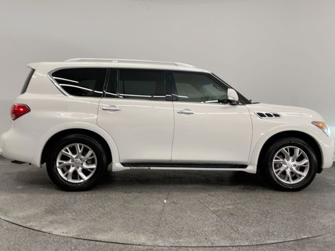 Used 2011 INFINITI QX56 4WD w/ Theater Pkg image 7