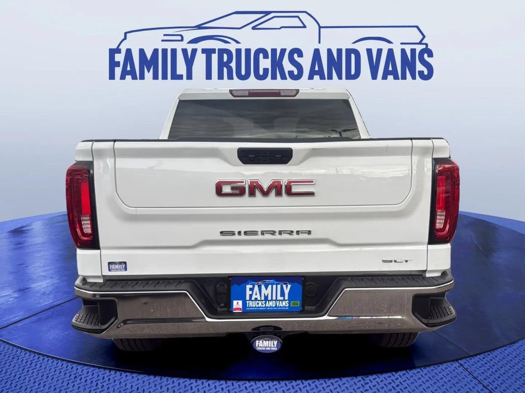 Used 2025 GMC Sierra 1500 SLT AWD/4WD image 4