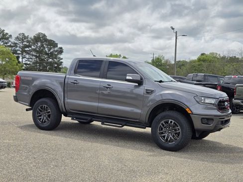 Used 2022 Ford Ranger Lariat w/ Tremor Off-Road Package AWD/4WD image 9