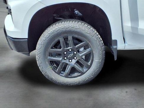 New 2026 Chevrolet Silverado 1500 LT Trail Boss w/ LT Trail Boss Premium Package AWD/4WD image 16