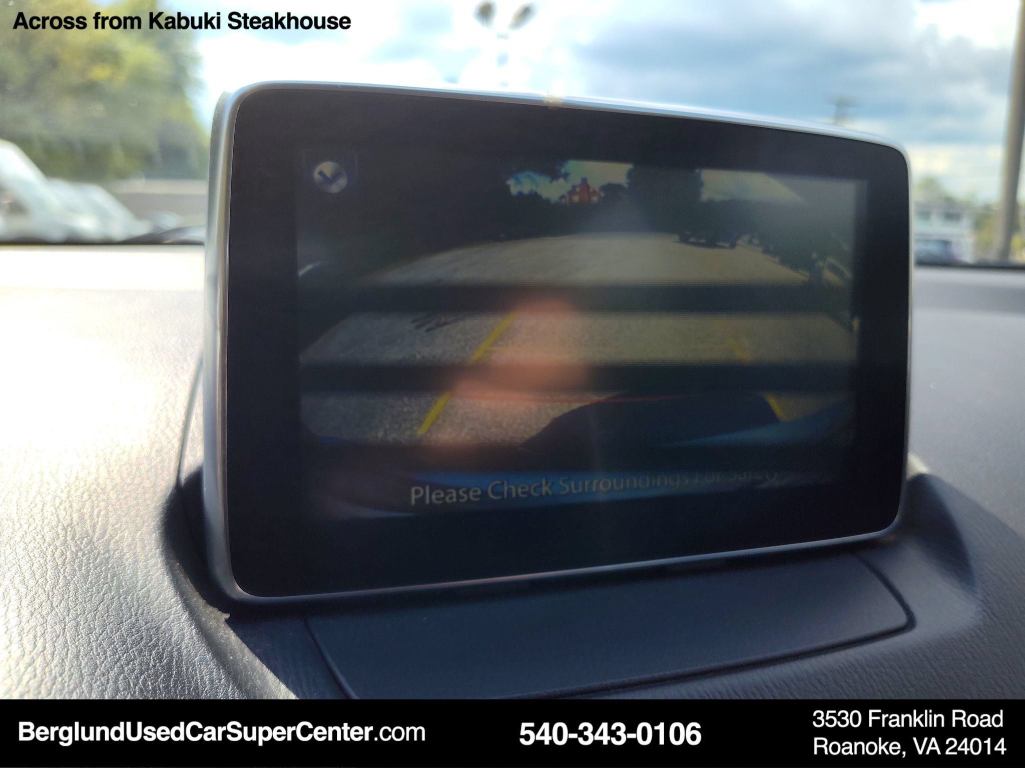 Used 2017 Toyota Yaris iA FWD image 28