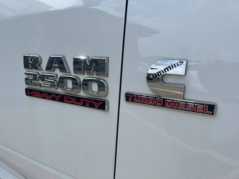 Used 2018 RAM 2500 SLT AWD/4WD image 25