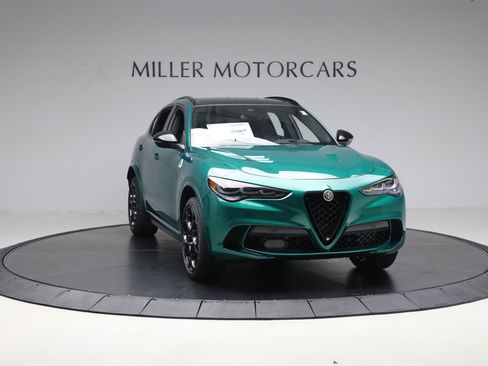 New 2024 Alfa Romeo Stelvio Quadrifoglio w/ Active Assist Plus Package image 27