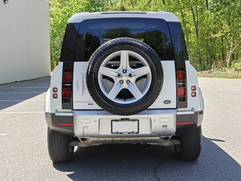 Used 2023 Land Rover Defender 90 SE AWD/4WD image 5