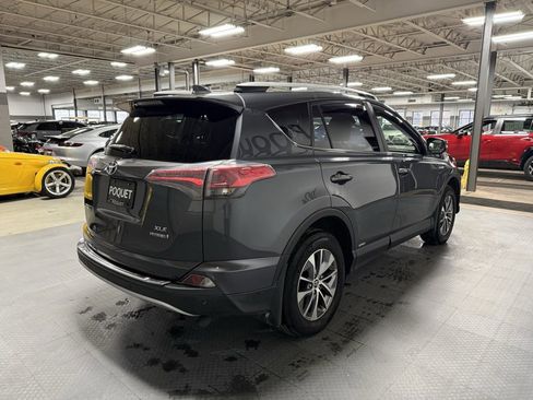 Used 2016 Toyota RAV4 XLE image 4