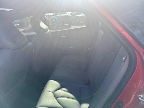 Used 2021 Toyota Avalon XLE w/ Moonroof Package FWD image 23