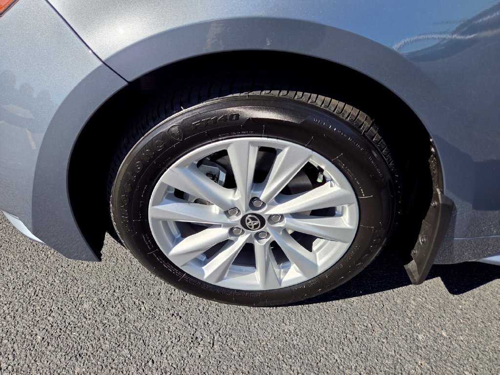 New 2027 Toyota Corolla LE w/ LE Premium Package FWD image 17
