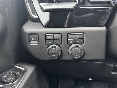 New 2026 Chevrolet Silverado 1500 LT image 30