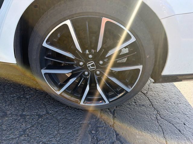 Used 2024 Honda Accord Touring image 26