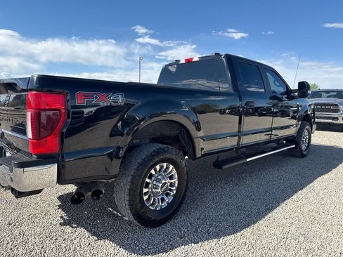 Used 2020 Ford F350 XLT w/ XLT Premium Package AWD/4WD image 5