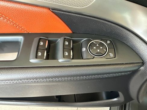 Used 2019 Ford Explorer XLT w/ Equipment Group 202A AWD/4WD image 23