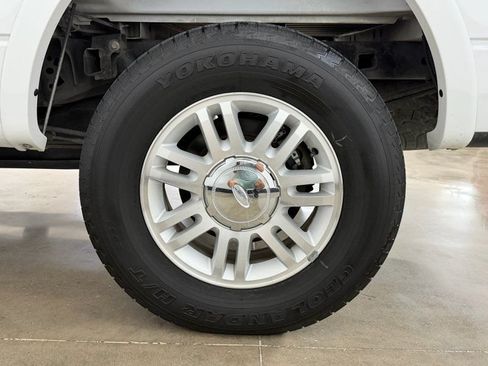Used 2010 Ford F150 Lariat AWD/4WD image 12