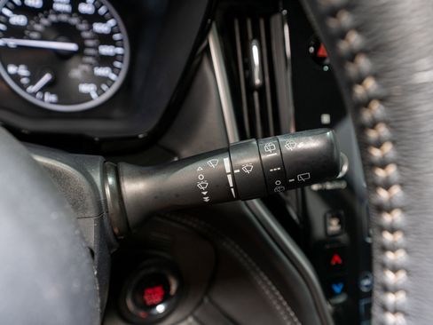 Used 2024 Subaru Outback Premium image 25