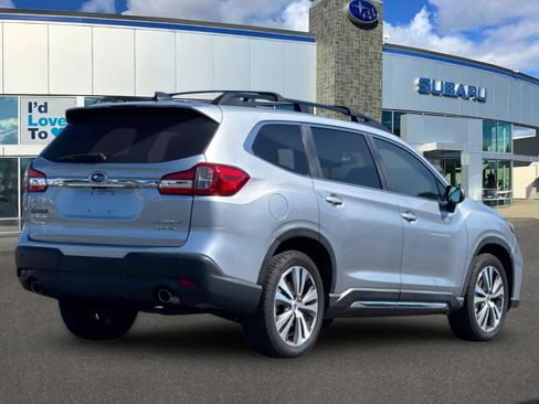 Used 2021 Subaru Ascent Limited w/ Technology Package AWD/4WD image 2