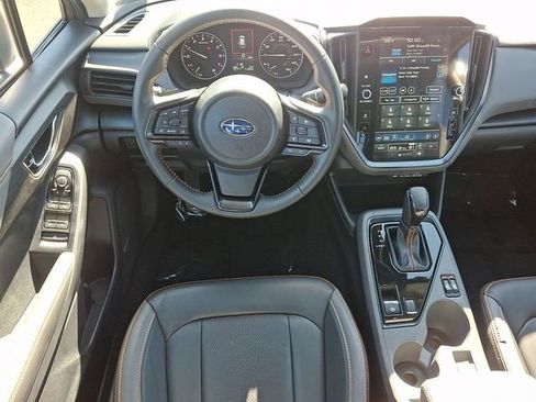 Used 2024 Subaru Crosstrek 2.5i Limited w/ Crosstrek Mirror Package image 12