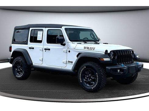 Used 2023 Jeep Wrangler Unlimited w/ 8.4" Radio Group AWD/4WD image 14