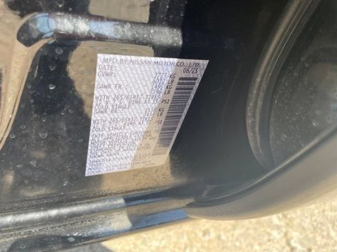 Used 2025 Nissan Frontier SV RWD image 13