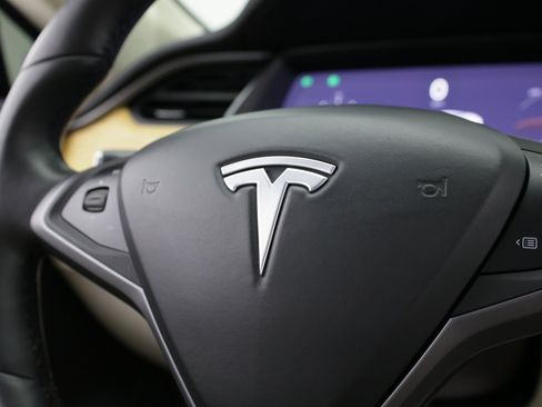 Used 2018 Tesla Model S 75D AWD/4WD image 31