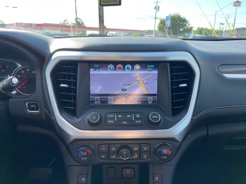 Used 2019 GMC Acadia SLT FWD image 12