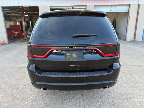 Used 2017 Dodge Durango R/T w/ Blacktop Package RWD image 4