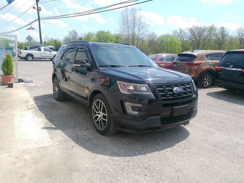 Used 2016 Ford Explorer Sport w/ Equipment Group 401A AWD/4WD image 4