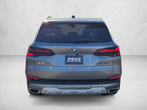 Used 2025 BMW X5 xDrive40i image 7